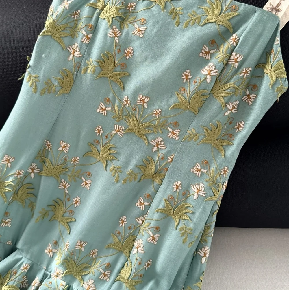 AGUA BY AGUA BENDITA Tumbao Orquidea embroidered mini dress - Picture 12 of 16